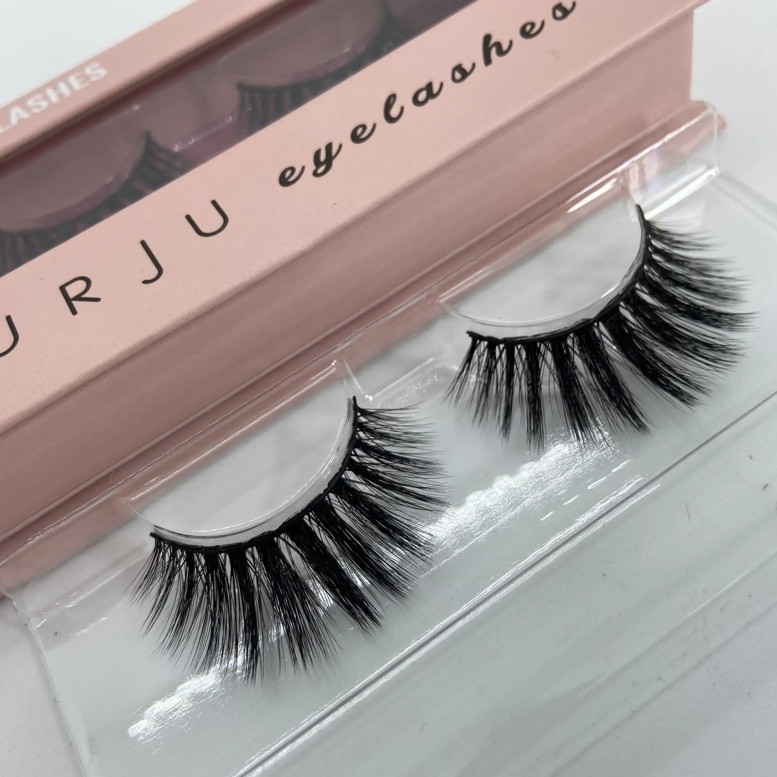 JURJU EYELASHES GECE MODELİ 