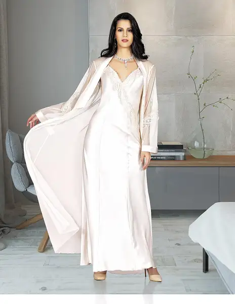 For Dreams 4944 Samia