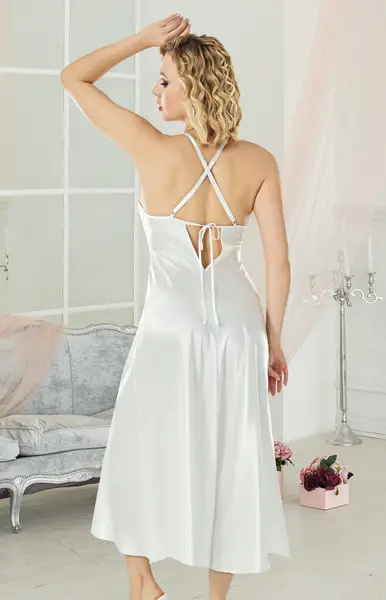 For Dreams 2951 Cornelia