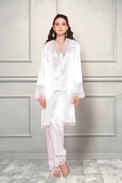 For Dreams 1999 Alisa