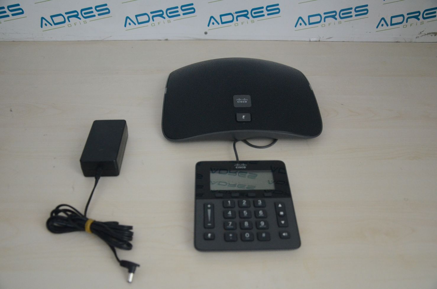 Cisco CP-8831-EU-K9 Birleşik IP Konferans Telefonu