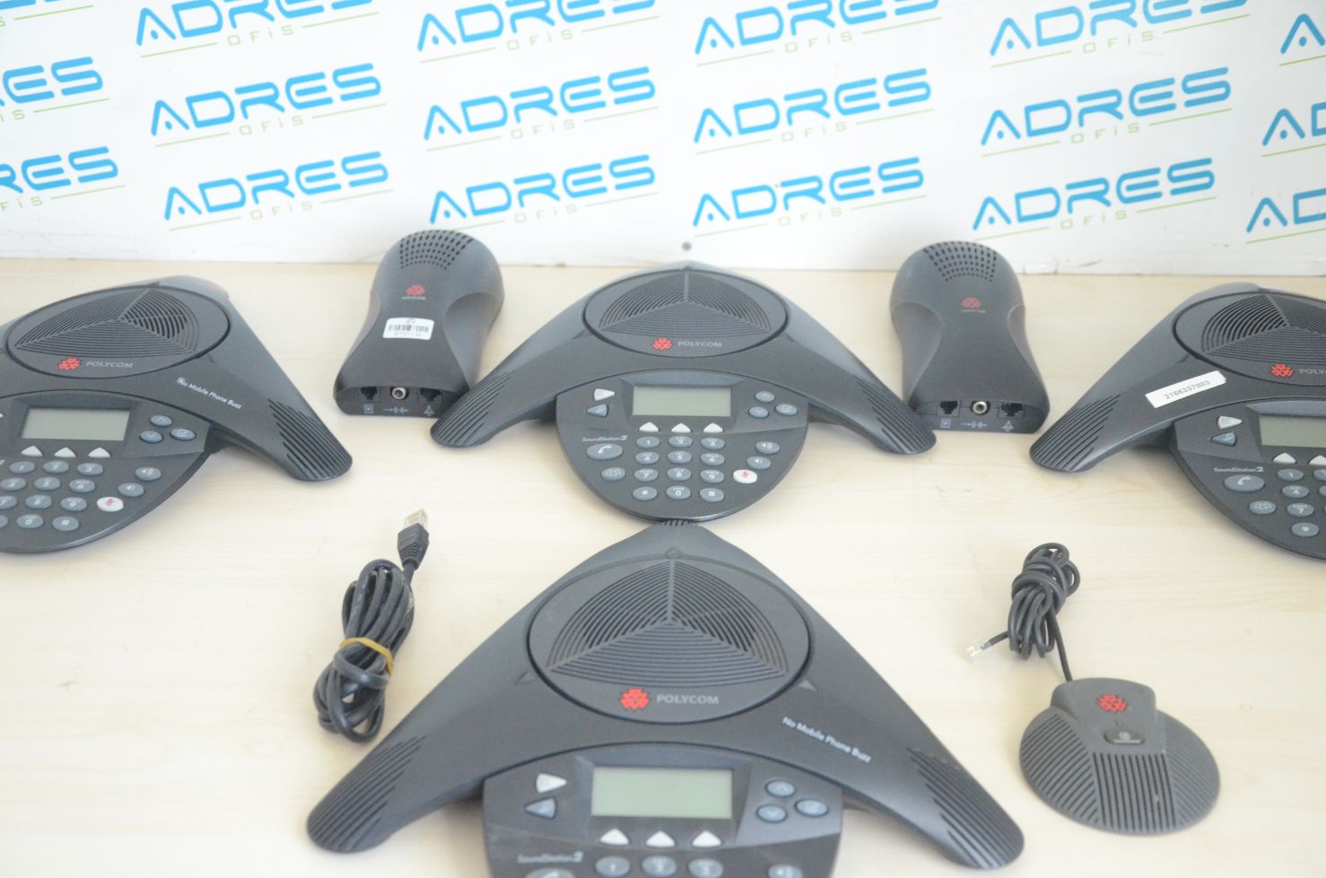 Polycom SoundStation 2 1600 Konferans Telefonu [Harici Mikrofonlu/Girişli]